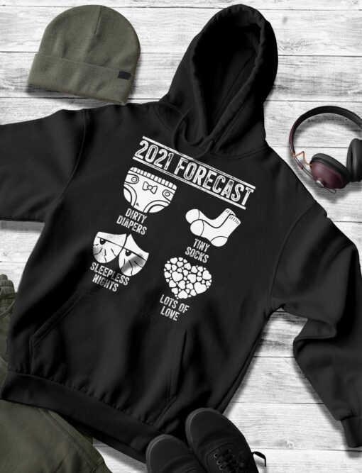 2020-12-Men-Hoodie-2021-Forecast-New-Mom-Dad-Expecting-Pregnancy-Baby-Announcement-Expecting-Parents-mockup3-black-1.jpg
