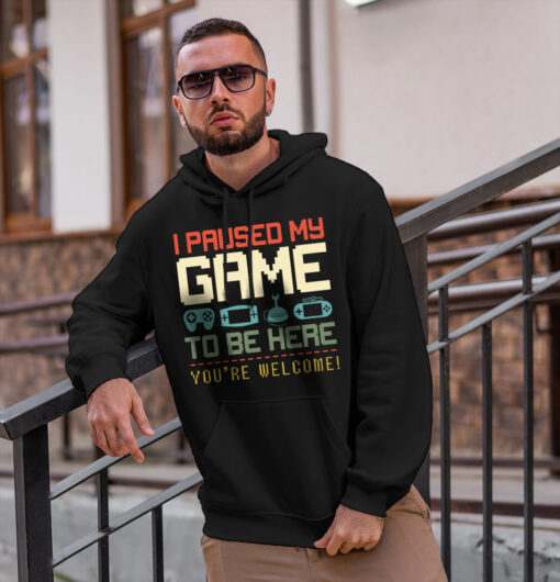 2020-12-Men-Hoodie-I-Paused-My-Game-to-Be-Here-Gamer-Gaming-Retro-Vintage-mockup2-black.jpg